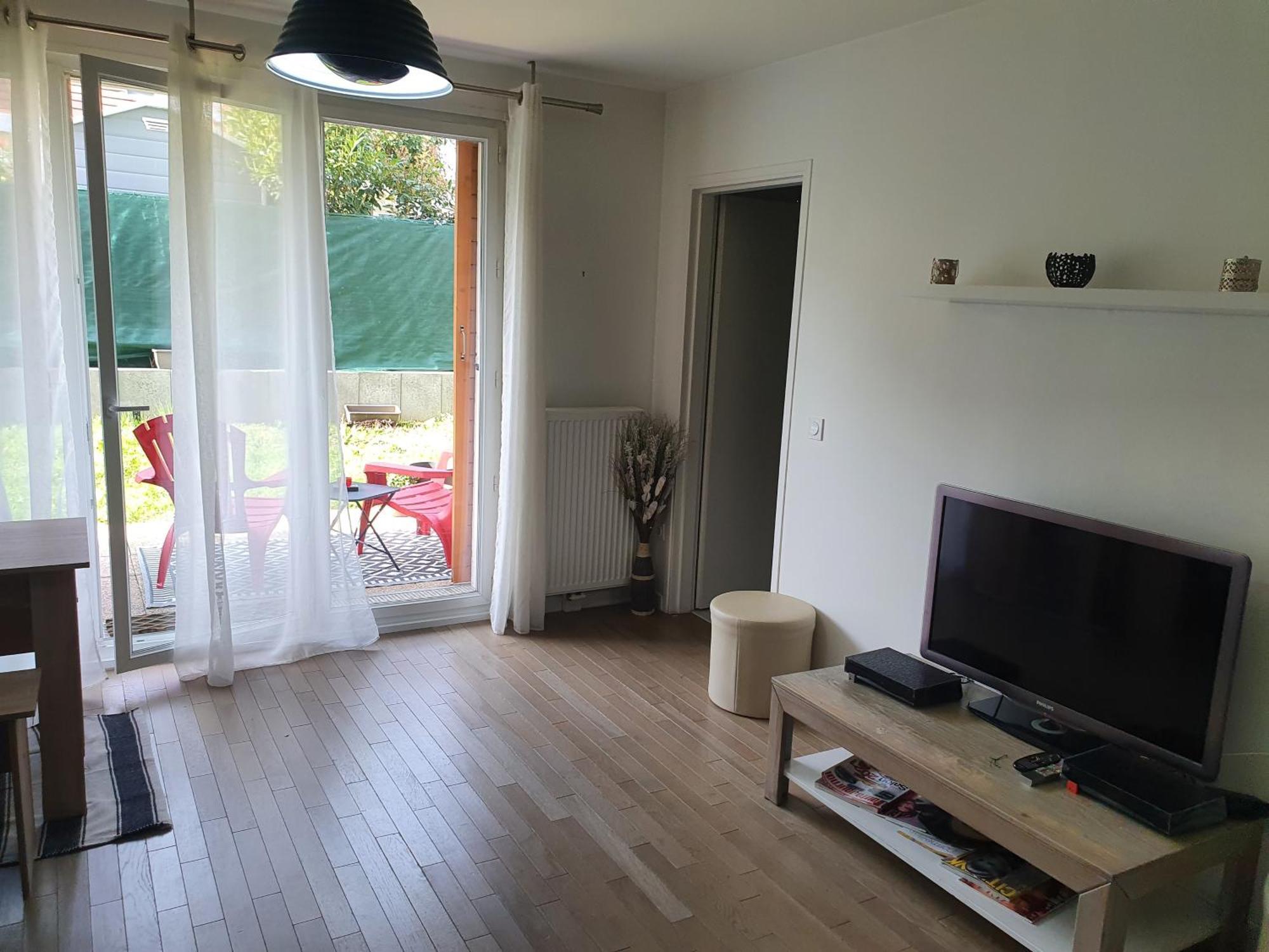 Appartement Cormeilles ภายนอก รูปภาพ